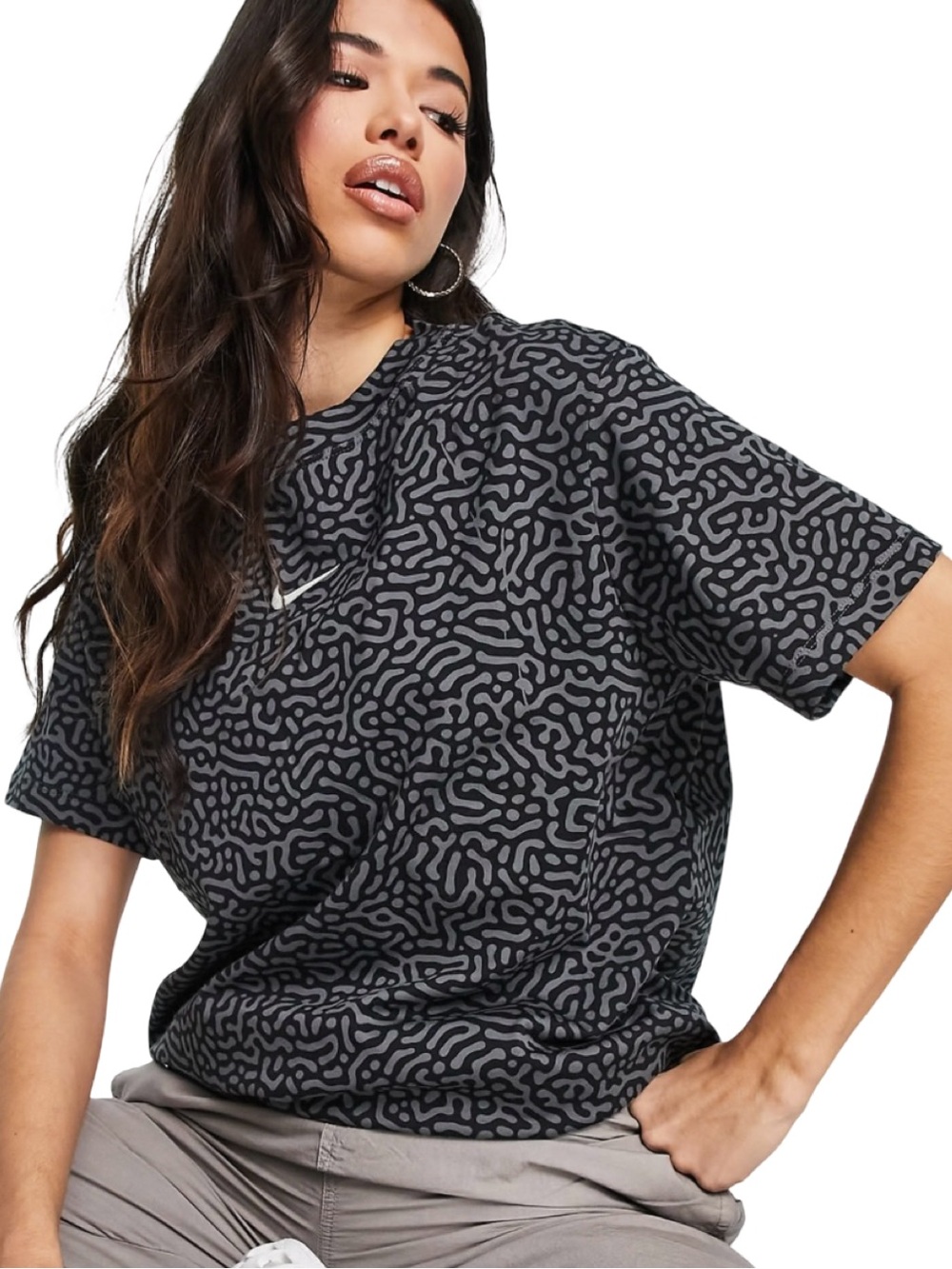 🩶▪️ Nike Women’s Black & Gray Abstract Pattern Short Sleeve T-Shirt Loose Fit▪️🩶